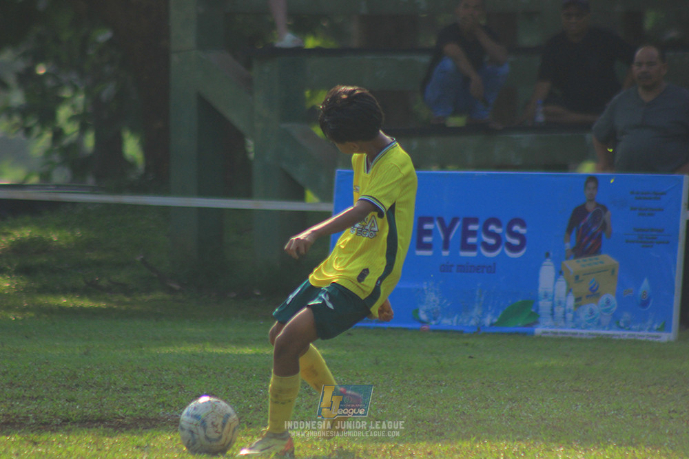 ijl u12 121025 brazillian soccer lfa vs maesa pararaider