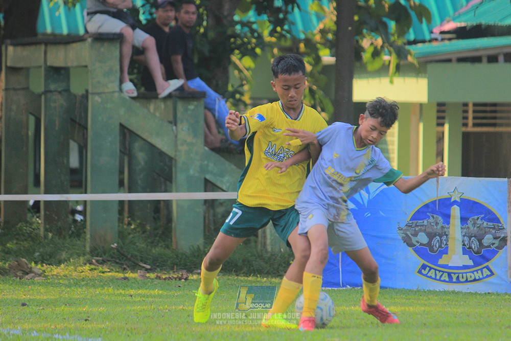 ijl u12 121025 brazillian soccer lfa vs maesa pararaider