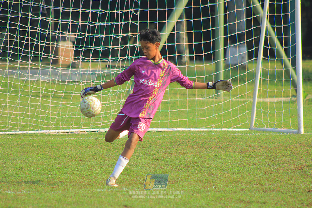 ijl u12 121025 brazillian soccer lfa vs maesa pararaider