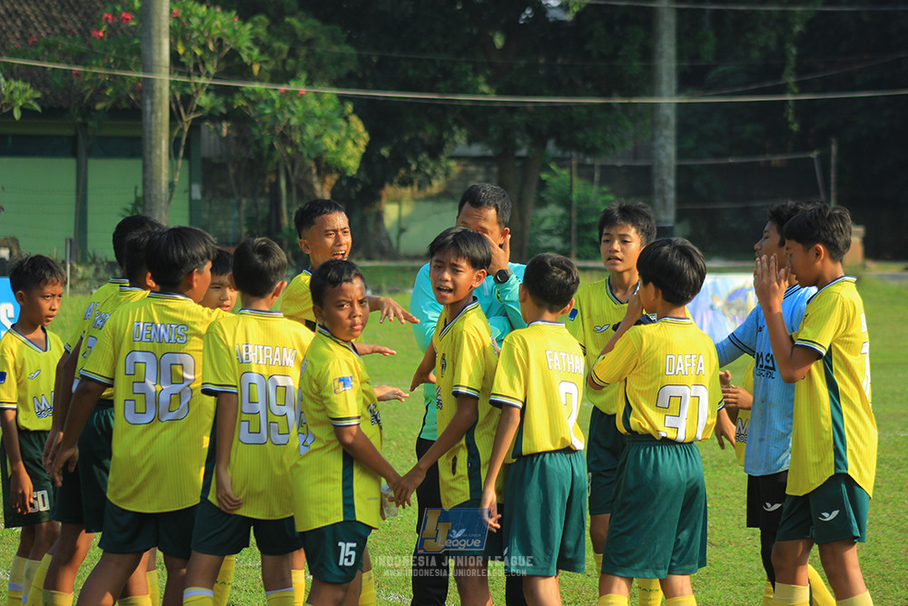 ijl u12 121025 brazillian soccer lfa vs maesa pararaider