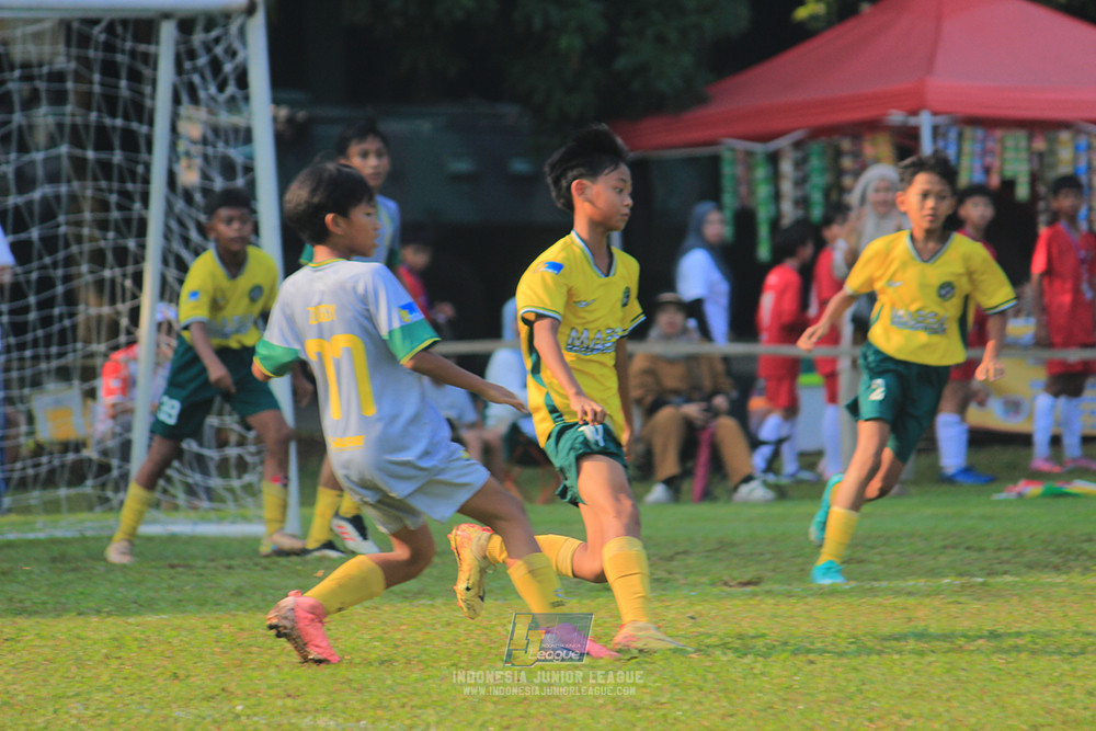 ijl u12 121025 brazillian soccer lfa vs maesa pararaider
