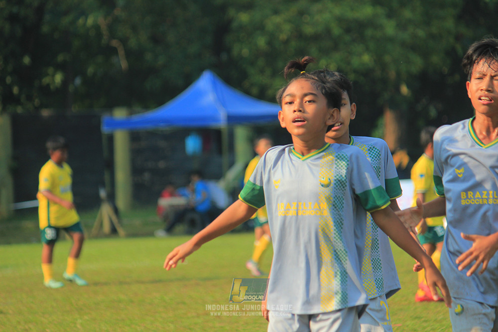 ijl u12 121025 brazillian soccer lfa vs maesa pararaider