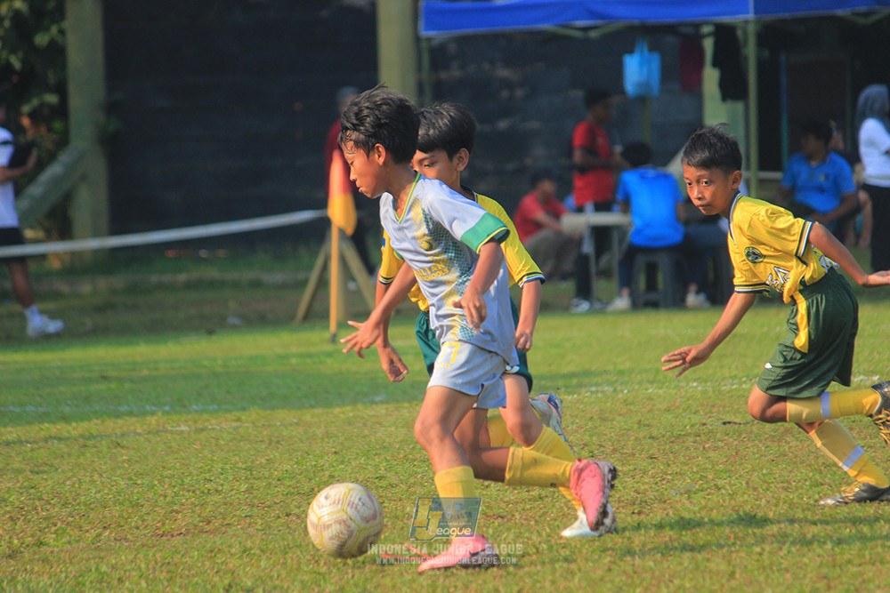 ijl u12 121025 brazillian soccer lfa vs maesa pararaider