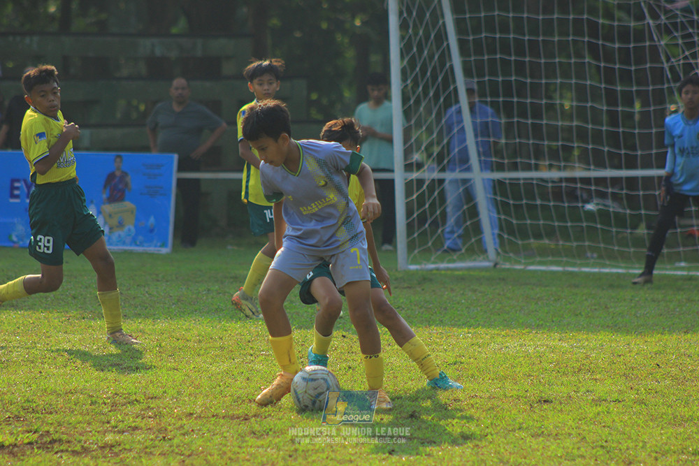 ijl u12 121025 brazillian soccer lfa vs maesa pararaider