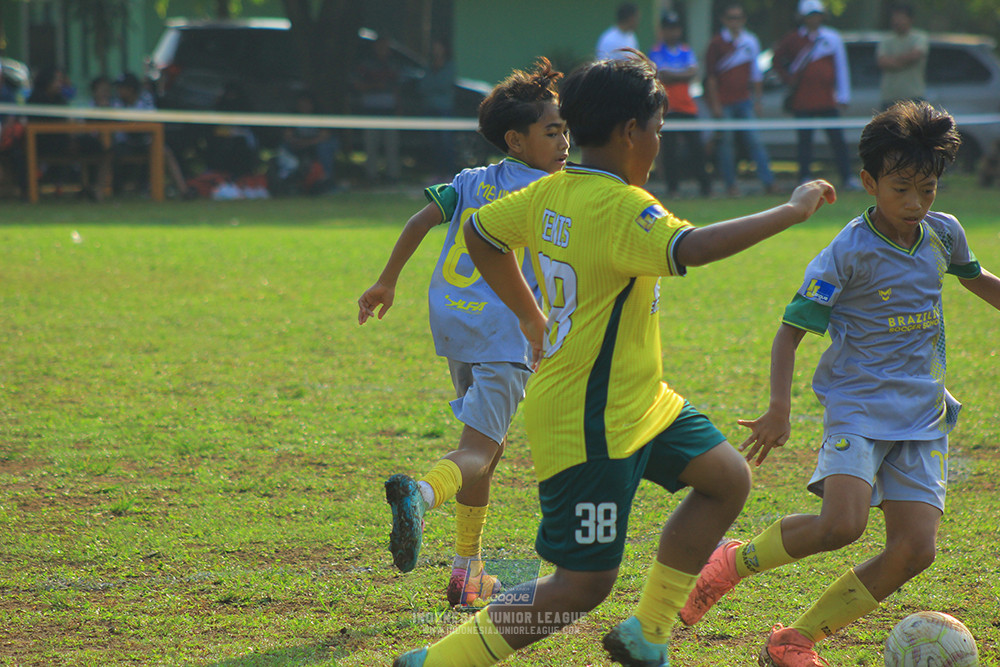 ijl u12 121025 brazillian soccer lfa vs maesa pararaider
