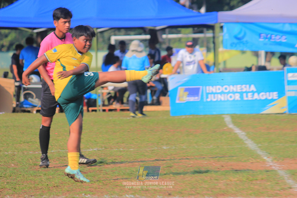 ijl u12 121025 brazillian soccer lfa vs maesa pararaider