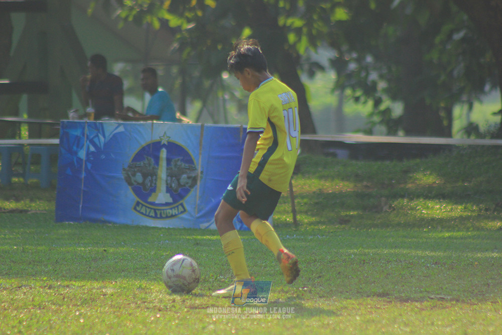 ijl u12 121025 brazillian soccer lfa vs maesa pararaider