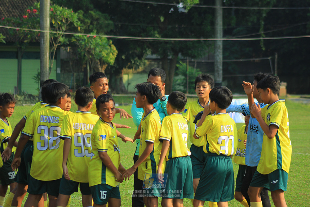 ijl u12 121025 brazillian soccer lfa vs maesa pararaider