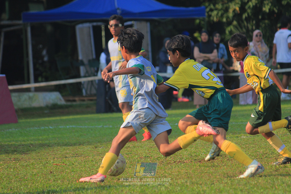 ijl u12 121025 brazillian soccer lfa vs maesa pararaider