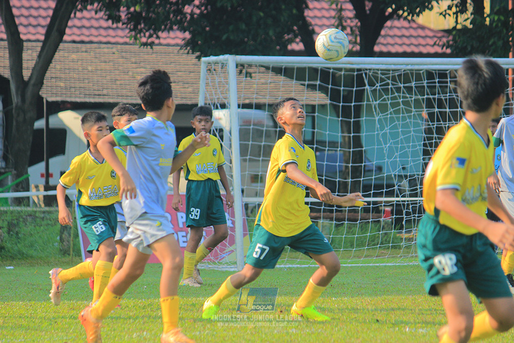ijl u12 121025 brazillian soccer lfa vs maesa pararaider