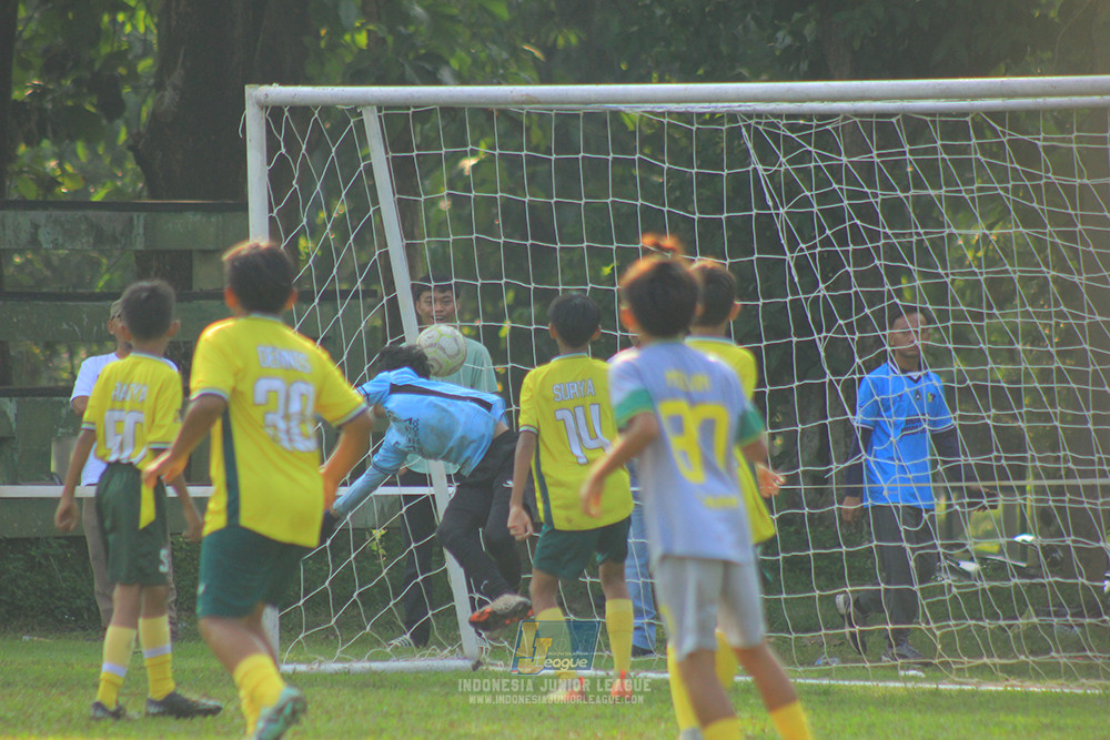 ijl u12 121025 brazillian soccer lfa vs maesa pararaider