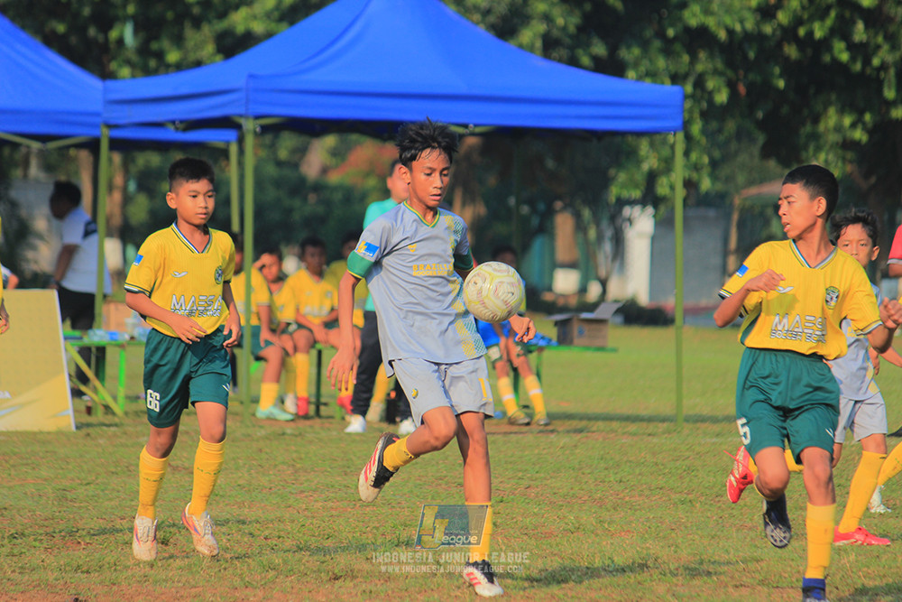 ijl u12 121025 brazillian soccer lfa vs maesa pararaider