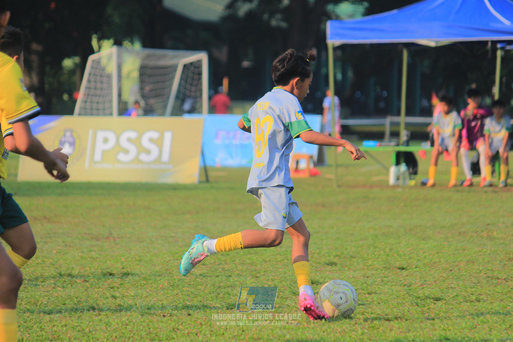 ijl u12 121025 brazillian soccer lfa vs maesa pararaider