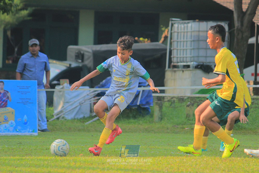 ijl u12 121025 brazillian soccer lfa vs maesa pararaider