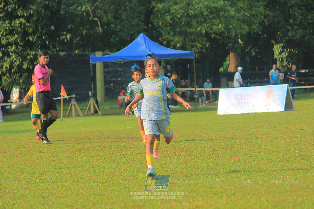 ijl u12 121025 brazillian soccer lfa vs maesa pararaider