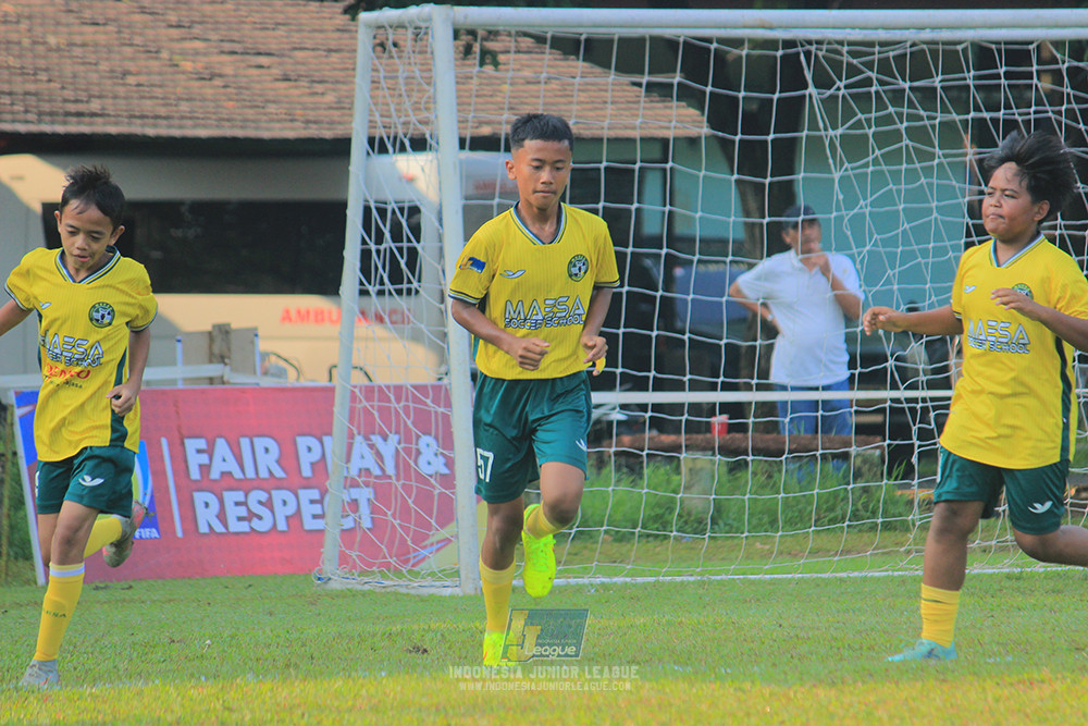 ijl u12 121025 brazillian soccer lfa vs maesa pararaider
