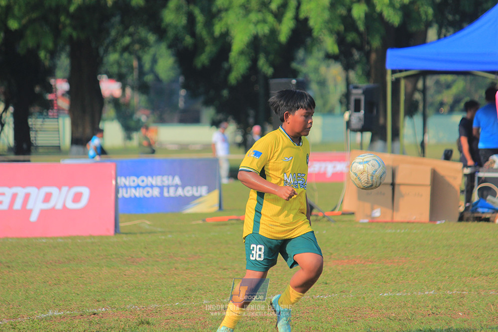 ijl u12 121025 brazillian soccer lfa vs maesa pararaider