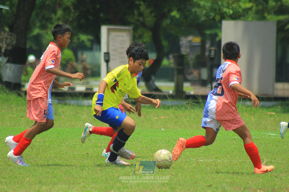 ijl u12 121025 brazillian soccer serpong vs endang witarsa fc