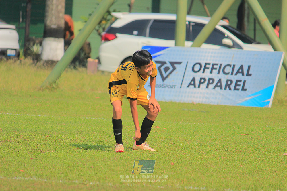 ijl u12 121025 endang witarsa ss vs el zeds fc