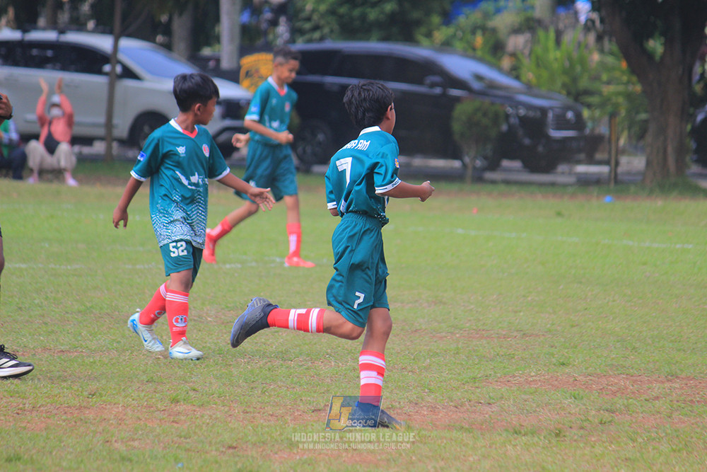ijl u12 121025 indonesia muda utara vs brazillian soccer depok