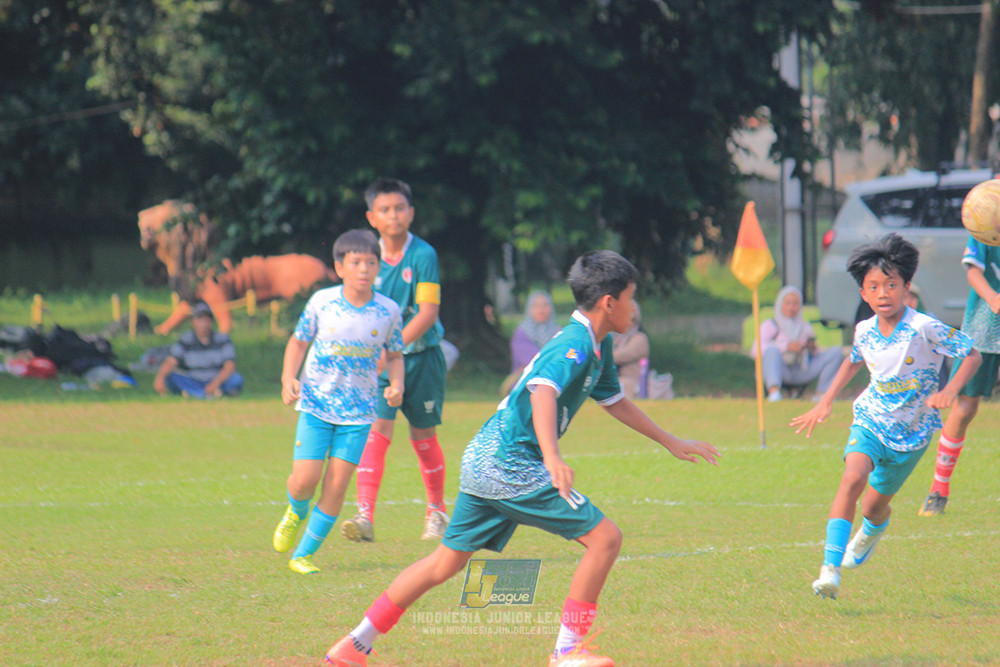 ijl u12 121025 indonesia muda utara vs brazillian soccer depok