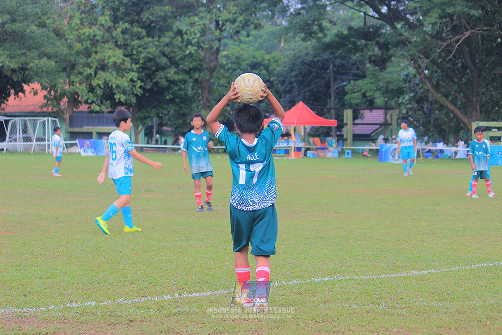 ijl u12 121025 indonesia muda utara vs brazillian soccer depok