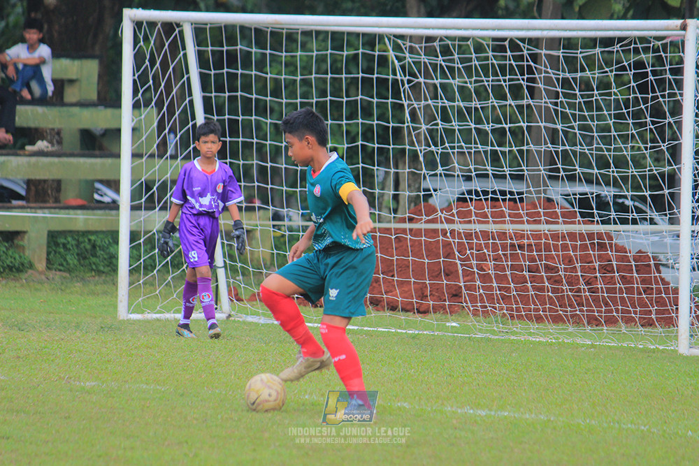 ijl u12 121025 indonesia muda utara vs brazillian soccer depok