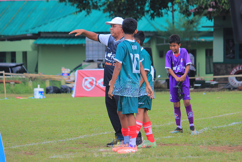 ijl u12 121025 indonesia muda utara vs brazillian soccer depok