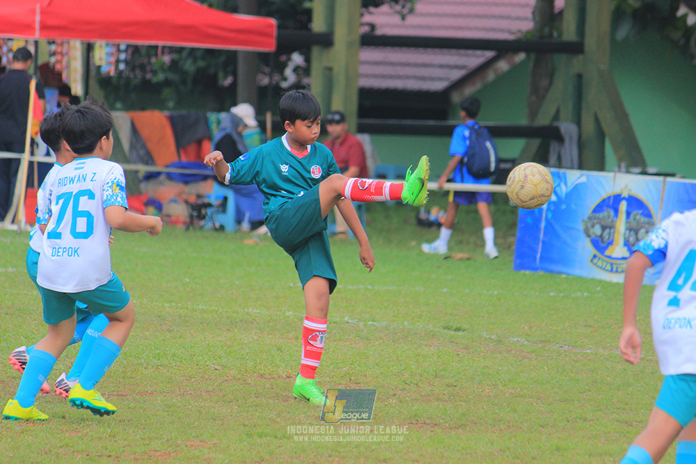 ijl u12 121025 indonesia muda utara vs brazillian soccer depok
