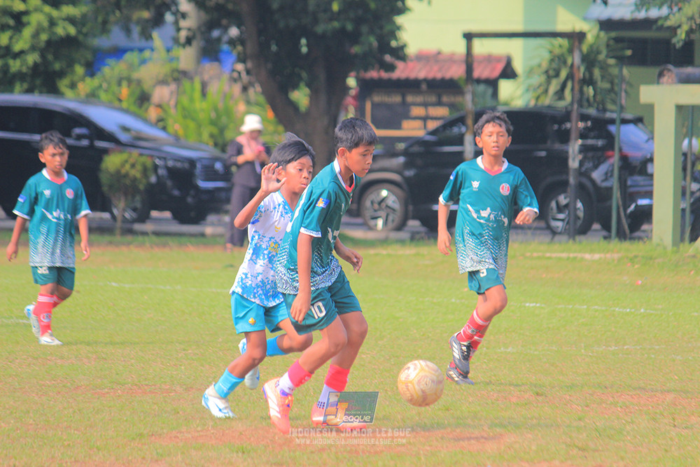 ijl u12 121025 indonesia muda utara vs brazillian soccer depok