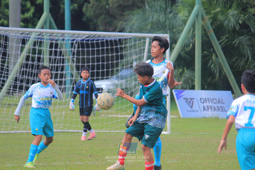 ijl u12 121025 indonesia muda utara vs brazillian soccer depok