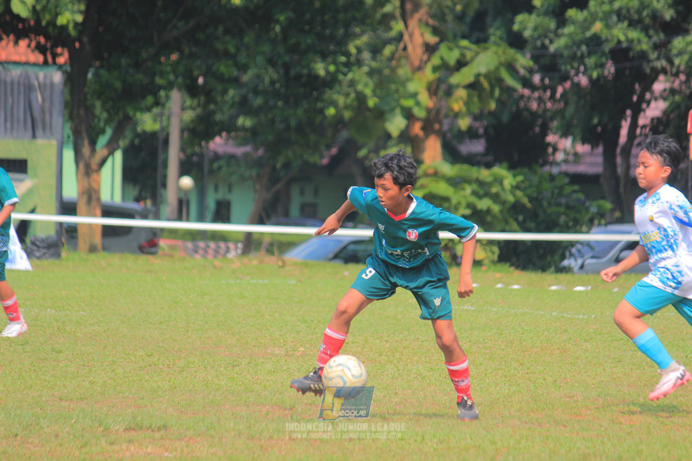 ijl u12 121025 indonesia muda utara vs brazillian soccer depok