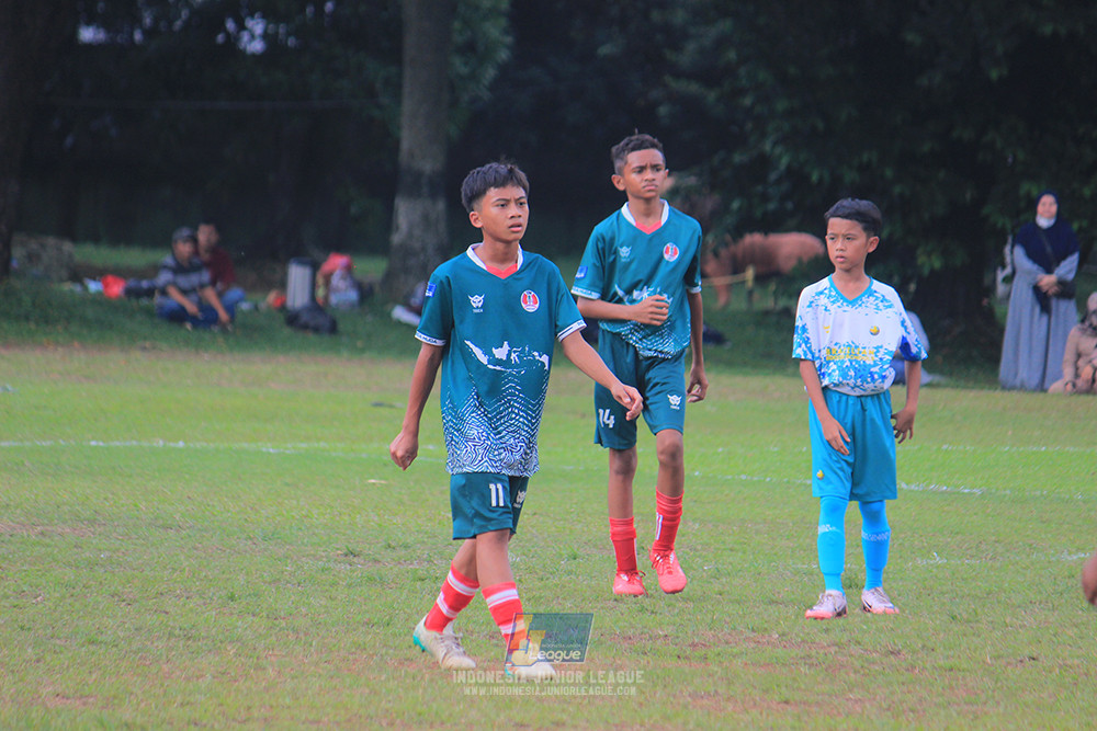 ijl u12 121025 indonesia muda utara vs brazillian soccer depok