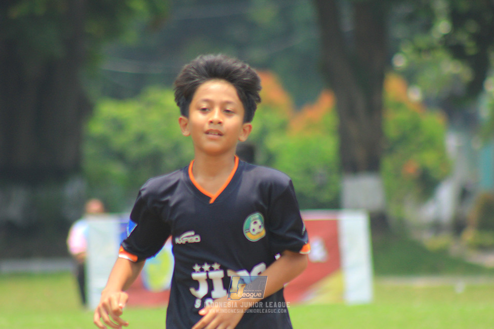 ijl u12 121025 jips soccer vs nusantara 2004