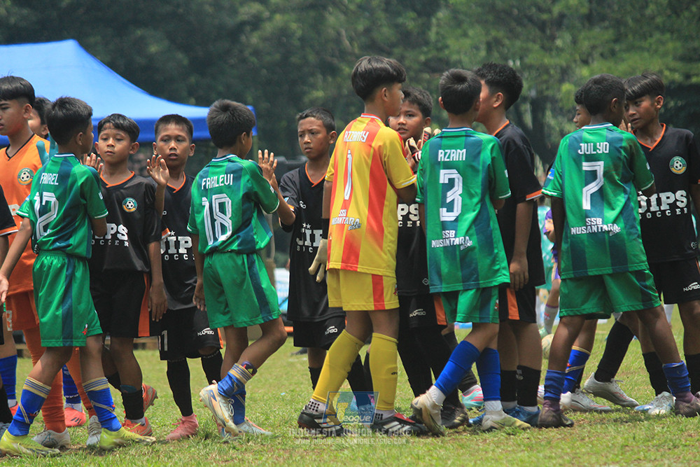 ijl u12 121025 jips soccer vs nusantara 2004