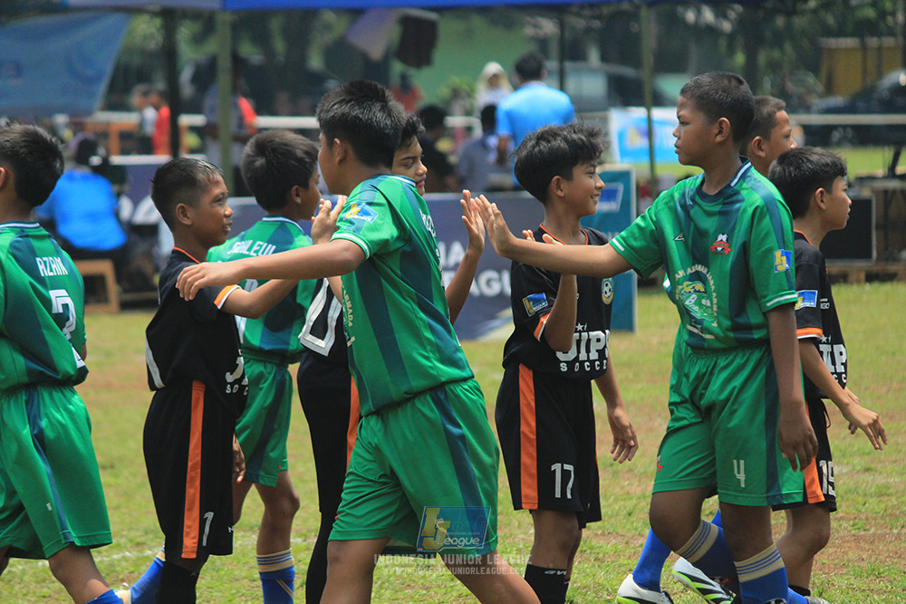 ijl u12 121025 jips soccer vs nusantara 2004