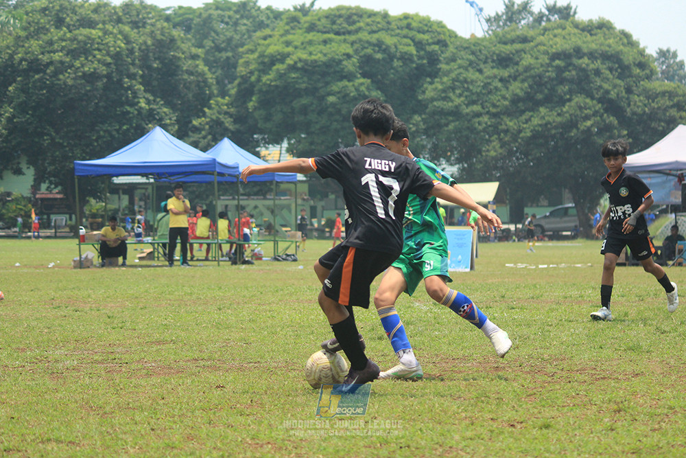 ijl u12 121025 jips soccer vs nusantara 2004