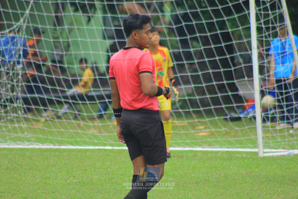 ijl u12 121025 jips soccer vs nusantara 2004