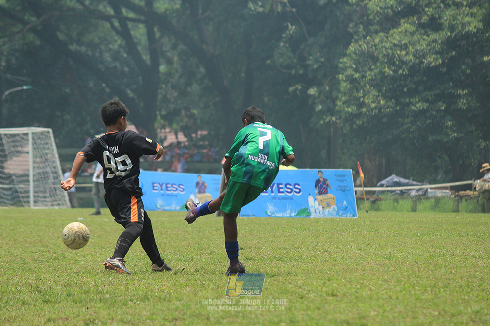 ijl u12 121025 jips soccer vs nusantara 2004