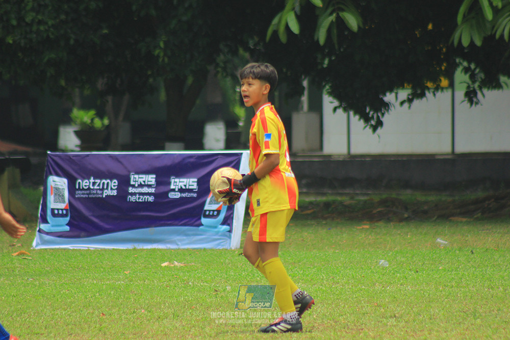 ijl u12 121025 jips soccer vs nusantara 2004