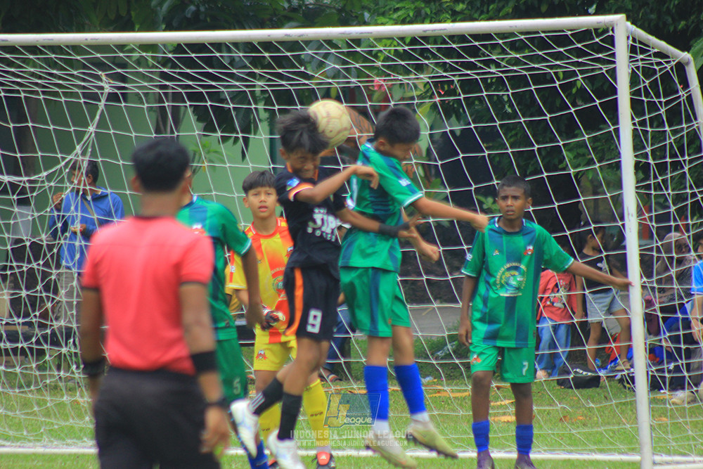 ijl u12 121025 jips soccer vs nusantara 2004