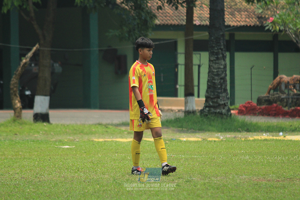 ijl u12 121025 jips soccer vs nusantara 2004