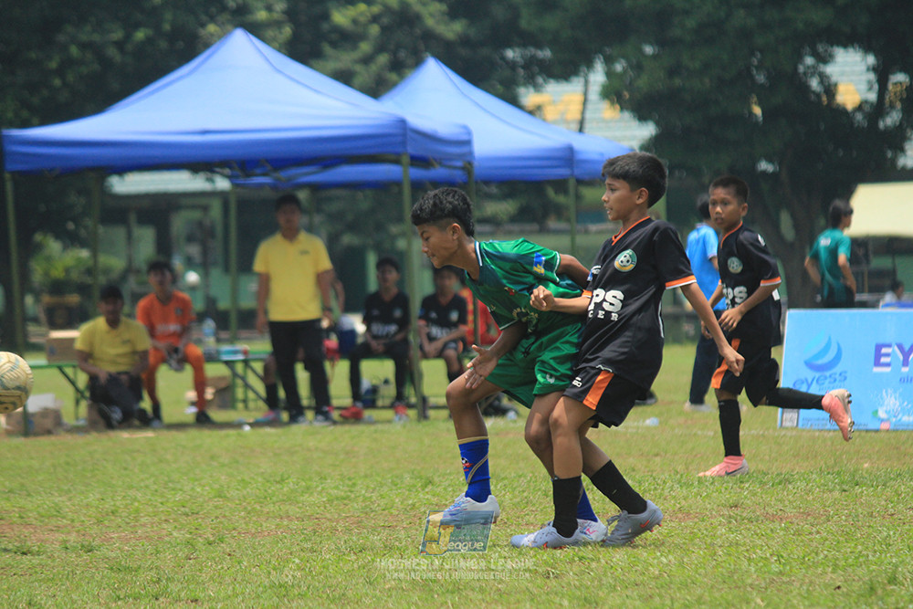 ijl u12 121025 jips soccer vs nusantara 2004