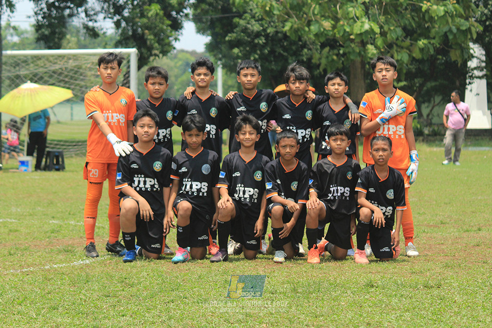 ijl u12 121025 jips soccer vs nusantara 2004