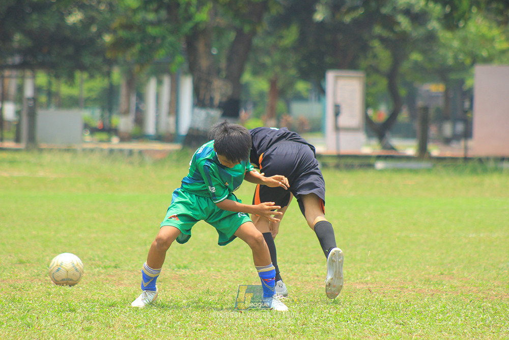 ijl u12 121025 jips soccer vs nusantara 2004