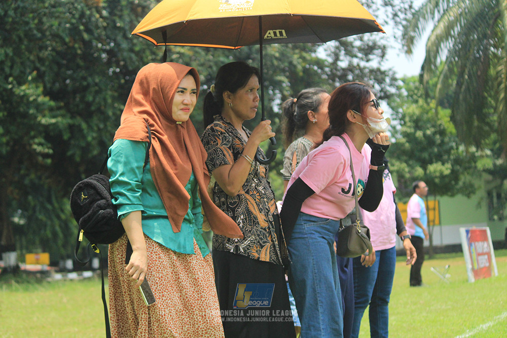 ijl u12 121025 jips soccer vs nusantara 2004