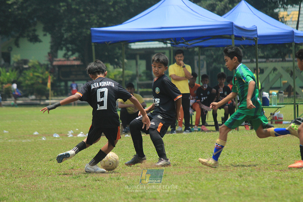 ijl u12 121025 jips soccer vs nusantara 2004