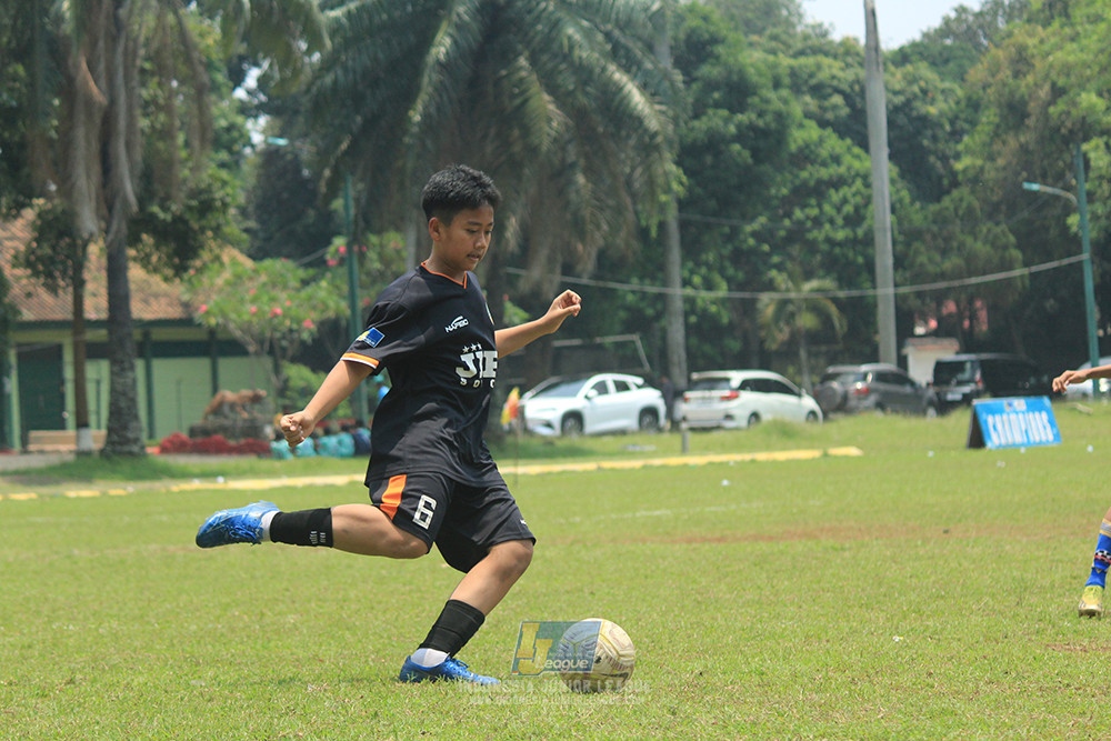 ijl u12 121025 jips soccer vs nusantara 2004