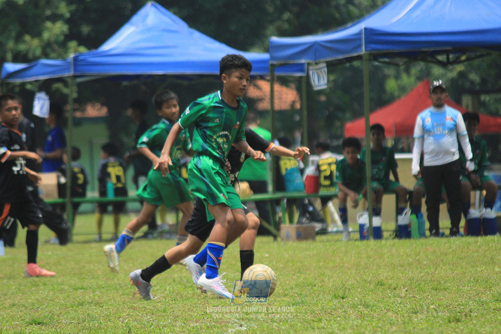 ijl u12 121025 jips soccer vs nusantara 2004