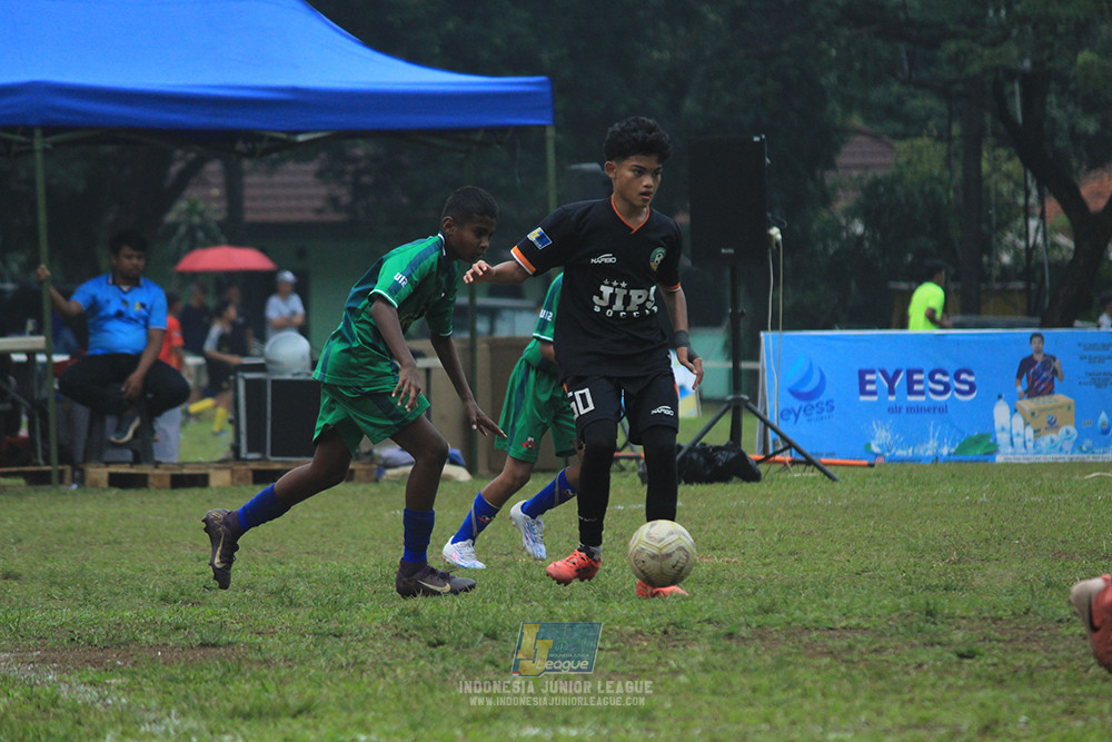 ijl u12 121025 jips soccer vs nusantara 2004